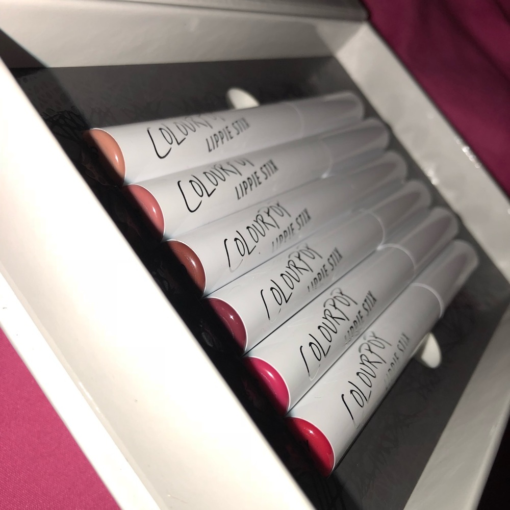 ❌SOLD❌New! Colourpop lippies